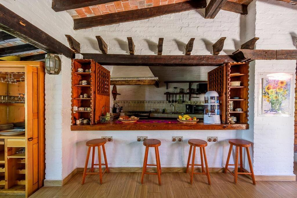 Agradable Cuarto De Hostal Sobre El Centro, Valle Valle de Bravo Eksteriør billede